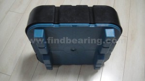 Plastic bearing box